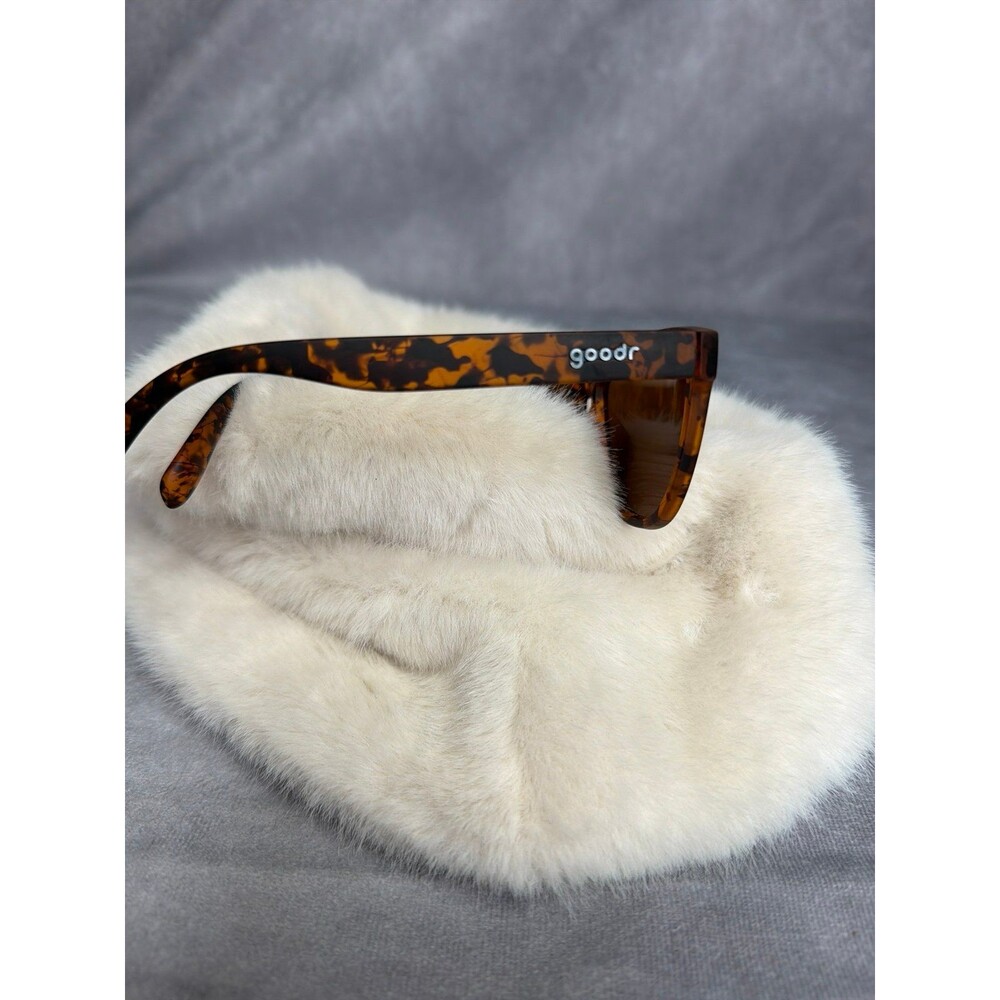 GoodR sunglasses Model: Bosley's Basset Hound Dreams color tortoiseshell - Picture 2 of 6
